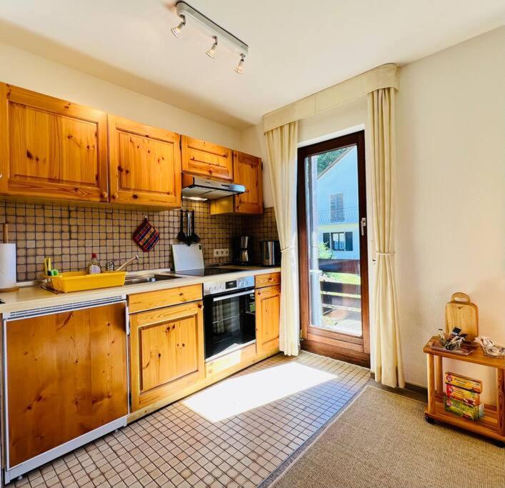 Ferienwohnung Lotti + Hochschwarzwald Card Titisee-Neustadt Exteriör bild