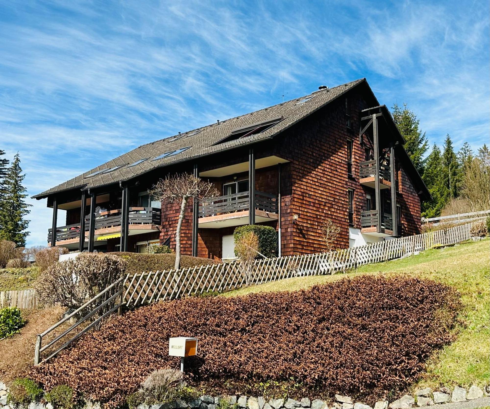 Ferienwohnung Lotti + Hochschwarzwald Card Titisee-Neustadt Exteriör bild