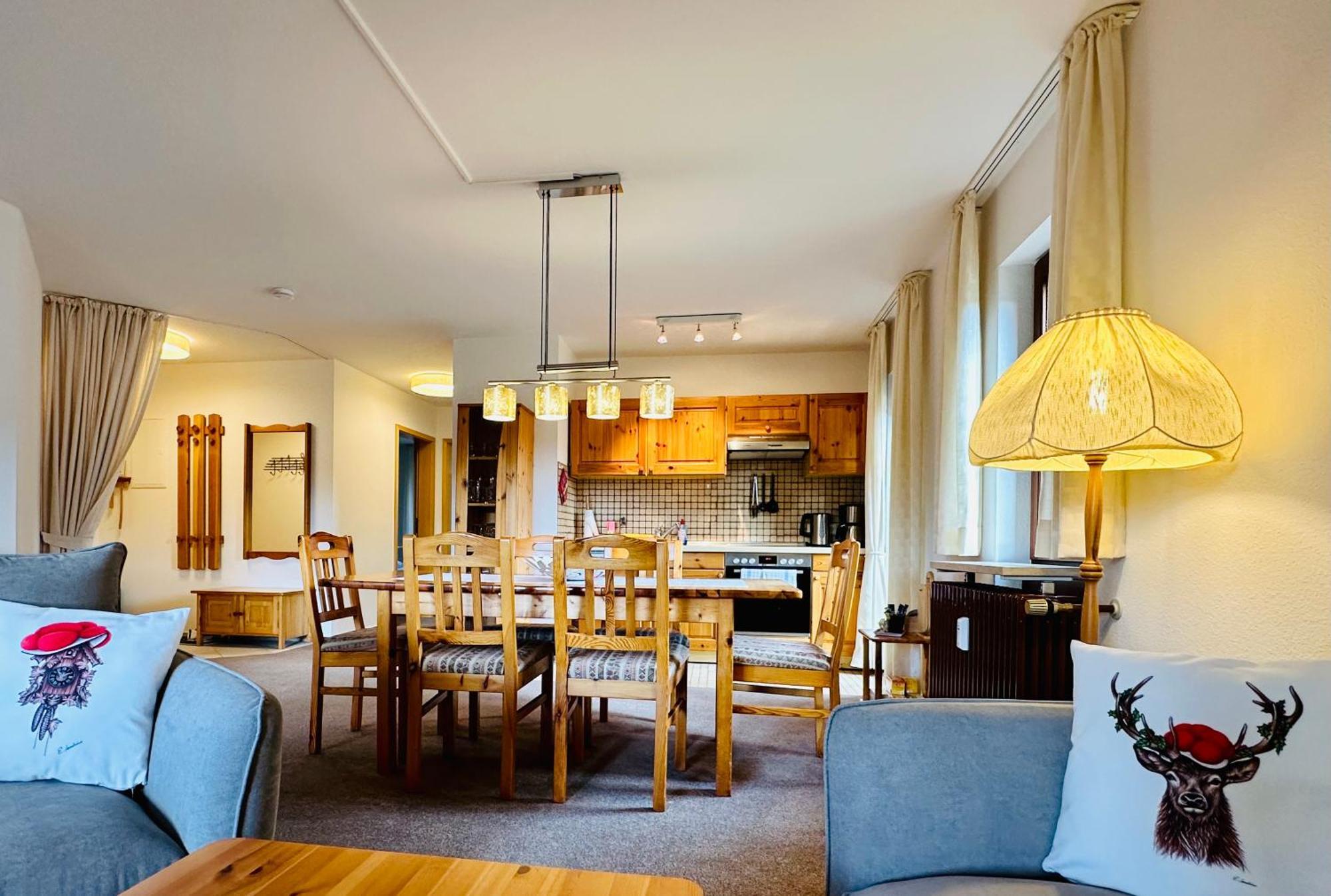 Ferienwohnung Lotti + Hochschwarzwald Card Titisee-Neustadt Exteriör bild